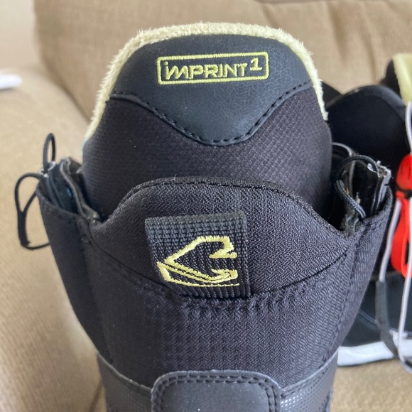 Burton Imprint 1 TrueFit Mint - Woman's Size 7.5 - Picture 6 of 6